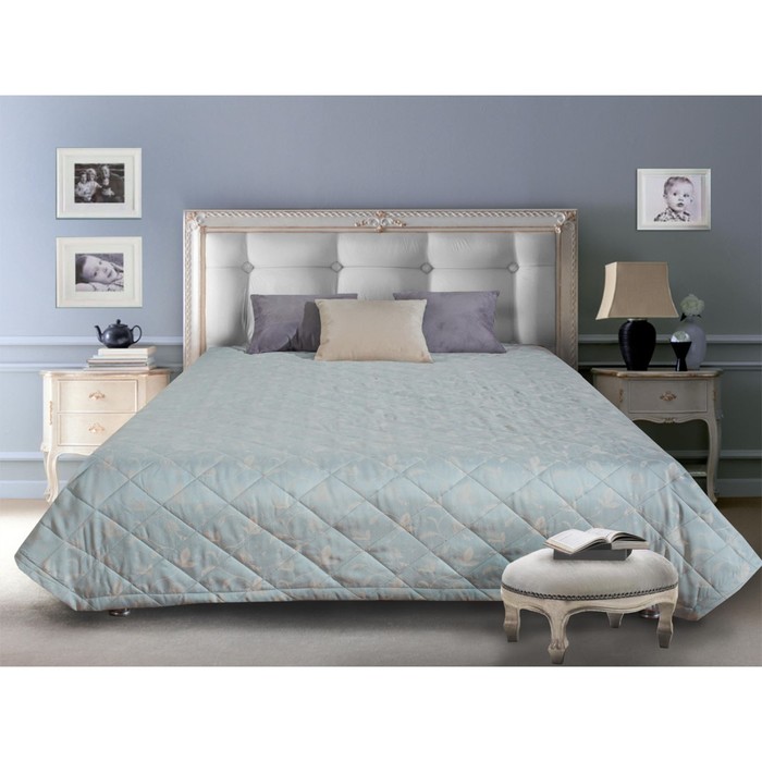 Покрывало Irmina "Вальди", размер 240х240 см, цвет светло-голубой