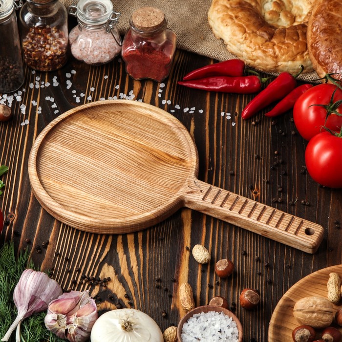 Доска для подачи и разделки "Блинная", массив ясеня, 35 х 20 х 2 см