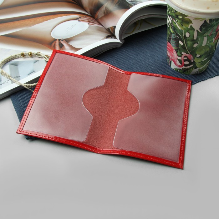 Обложка для паспорта, шик, цвет алый