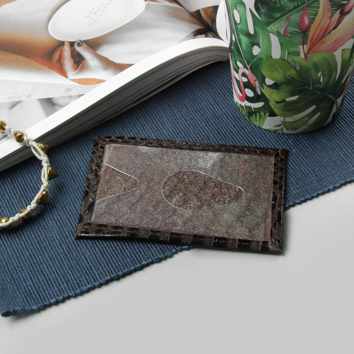 Футляр для карточки, крокодил/питон, цвет коричневый