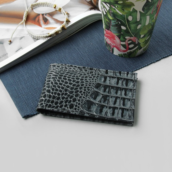 Визитница "Серый крокодил", 1 ряд, 18 листов, цвет серый