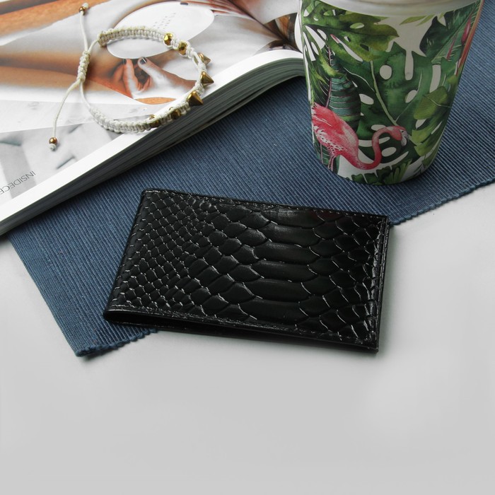 Визитница "Чёрный крокодил", 1 ряд, 18 листов, цвет чёрный