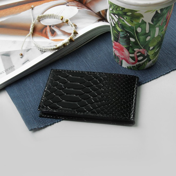 Визитница "Чёрный крокодил", 1 ряд, 18 листов, цвет чёрный