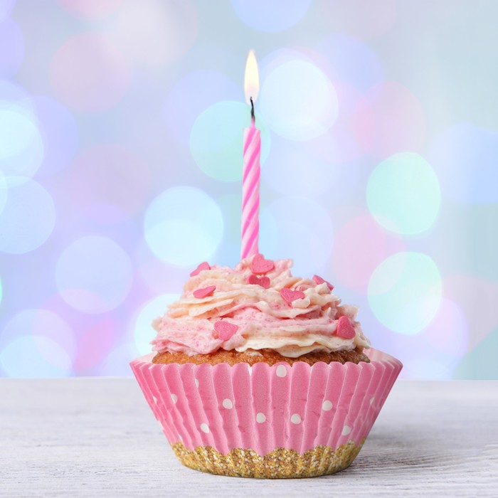 Набор для выпекания кексов "1 годик"малышка, набор 24 формочки