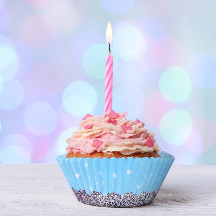 Набор для выпекания кексов "1 годик"малыш, набор 24 формочки