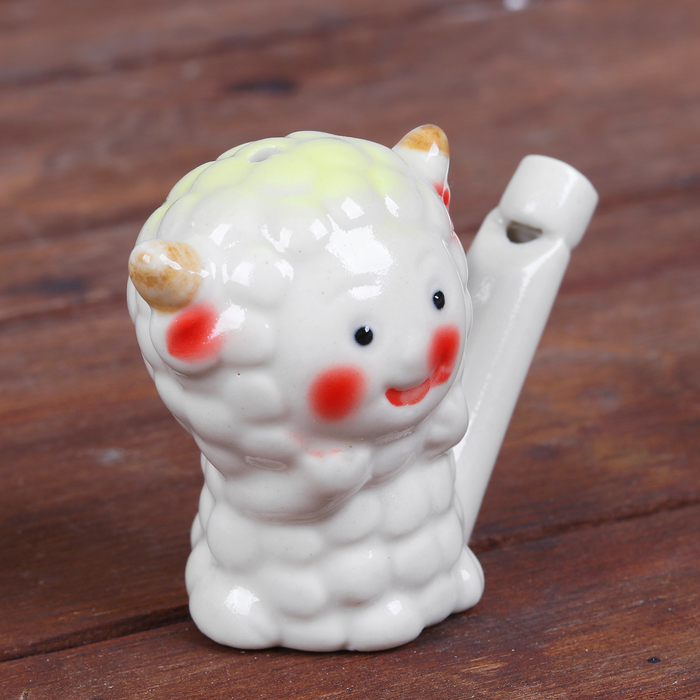 Свистулька керамическая "Веселая овечка"