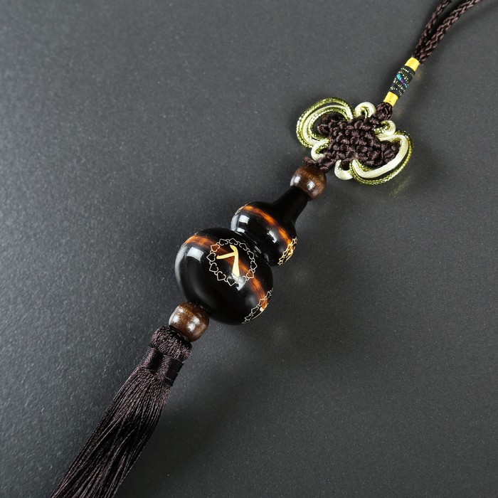 Подвес-амулет черное дерево, символ-кувшин, в автомобиль