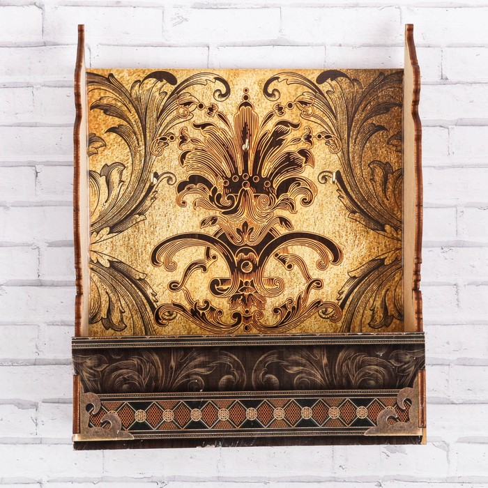 Ключница деревянная с карманом "Резная" 200 х 260 мм