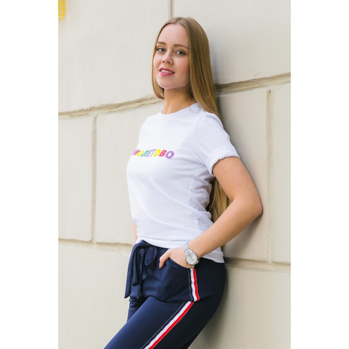 Футболка женская MINAKU, "Фиолетово", размер 50, цвет белый