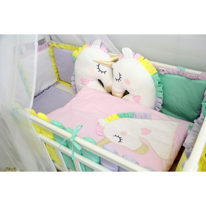 Комплект в кроватку с игрушками "Единороги", сатин