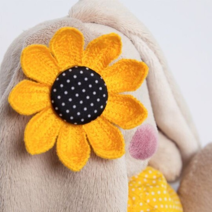 Мягкая игрушка "Зайка Ми" в жёлтых трусах в горошек и с подсолнухом, 15 см