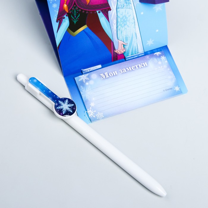 Ручка пластиковая на открытке с бумажным блоком "Волшебство рядом", Холодное сердце