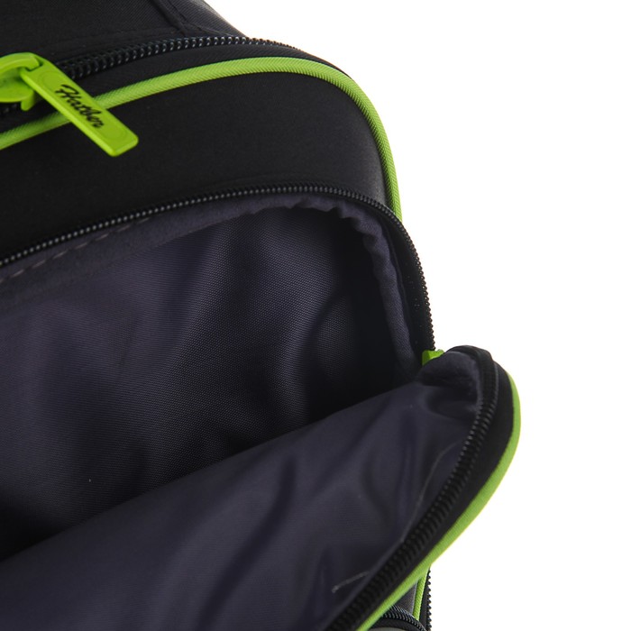 Рюкзак школьный эргоном.спинка Hatber Comfort дев 37*32*19 Wind, чёрный/зелёный NRk_24058