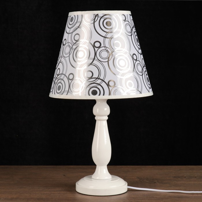 Настольная лампа "Аделина" 1х40Вт E27 белый-белый h44см.