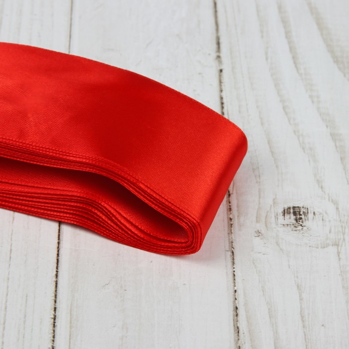 Лента атласная, 50мм, 5,4м, №111, цвет красный