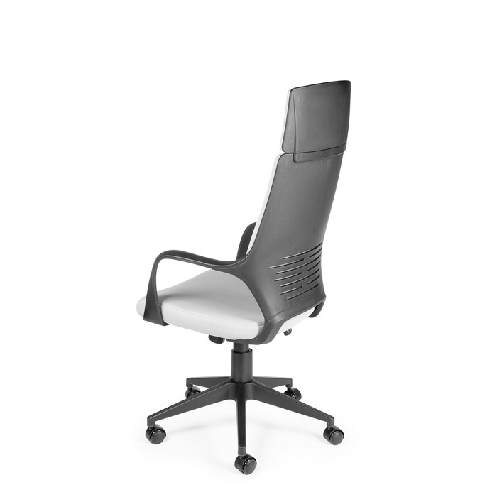 Кресло офисное IQ, черный пластик, серая ткань