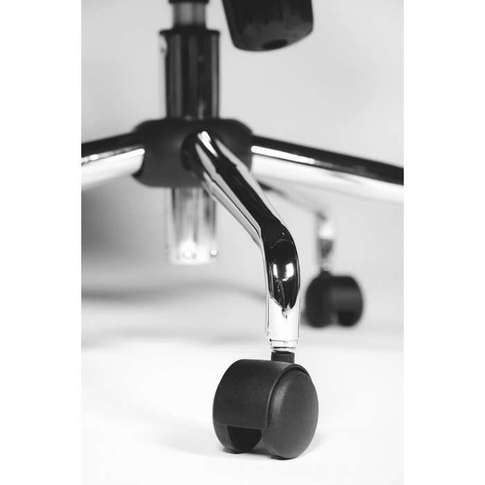 Кресло офисное "Директ Люкс", чёрная экокожа, чёрная сетка