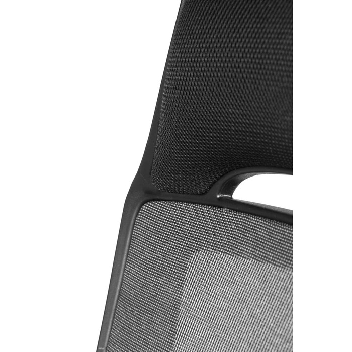 Кресло офисное "Реноме", чёрный пластик, чёрная ткань, чёрно-серая полоска