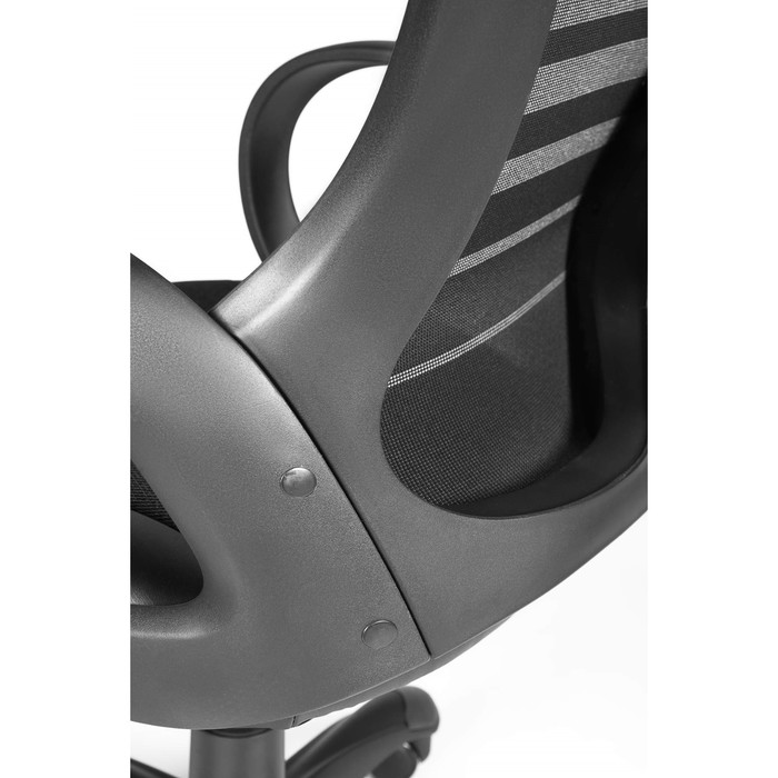 Кресло офисное "Реноме", чёрный пластик, чёрная ткань, чёрно-серая полоска