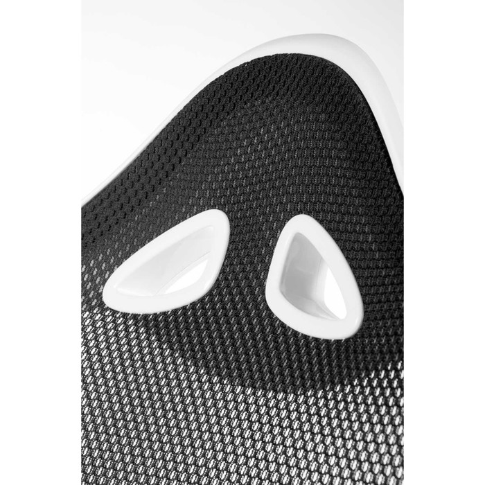 Кресло офисное "Тесла", белый пластик, чёрное