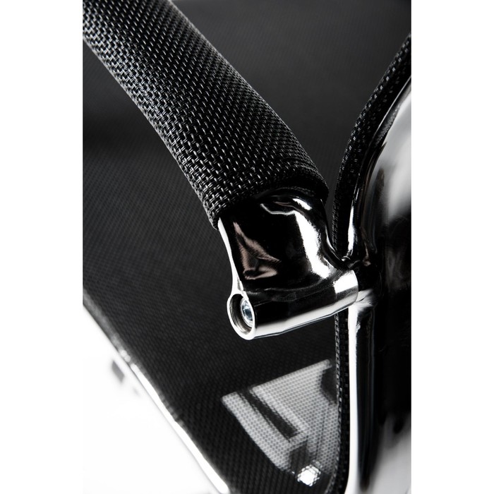 Кресло офисное "Хельмут", сталь/хром, чёрная сетка