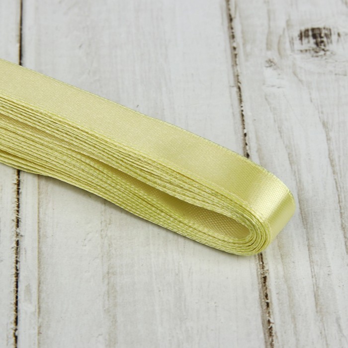 Лента атласная, 12мм, 5,4м, №009, цвет светло-жёлтый
