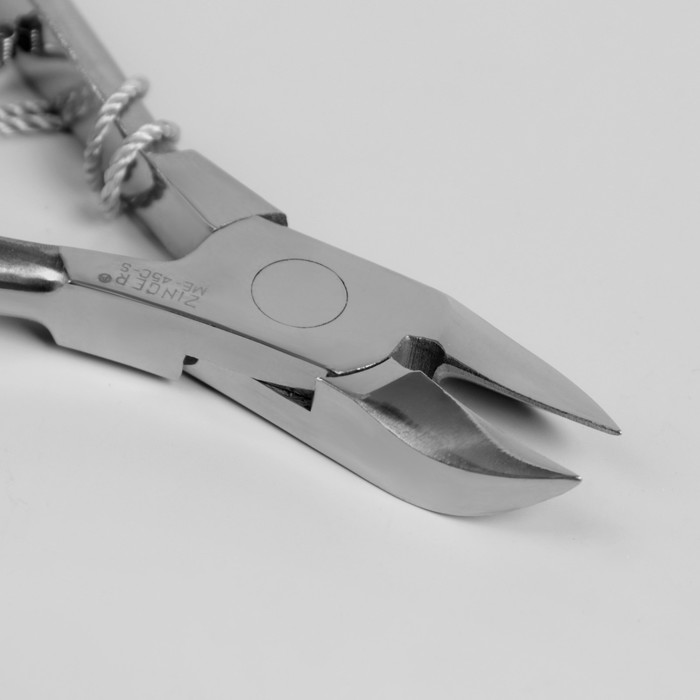 Кусачки педикюрные, одинарная пружина, 10,5см, рабочая область-18мм, цвет серебристый