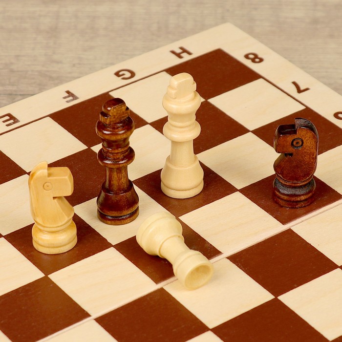 Шахматы "Классические" (доска дерево 29х29 см, фигуры дерево, король h=5.2 см)