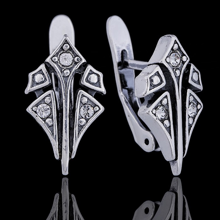 Серьги "Апофеоз", цвет белый в чернёном серебре