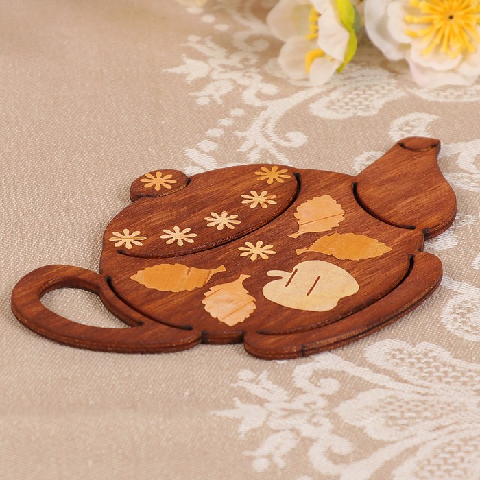 Подставка под горячее «Чайник с яблочком», с берестой, 14,5х9,5х0,3 см, тонированная