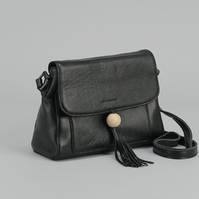 Сумка женская, отдел с перегородкой на молнии, 2 наружных кармана, цвет чёрный