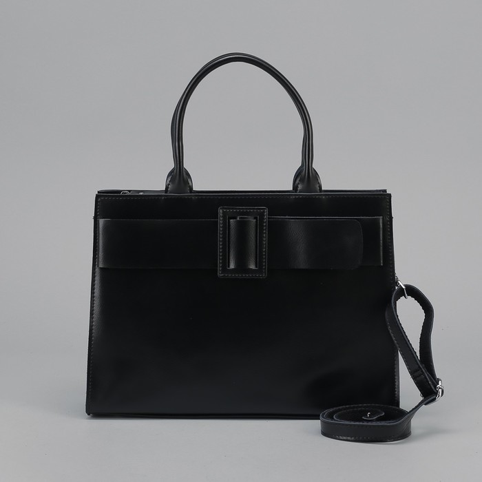 Сумка женская, отдел с перегородкой на молнии, наружный карман, длинный ремень, цвет чёрный