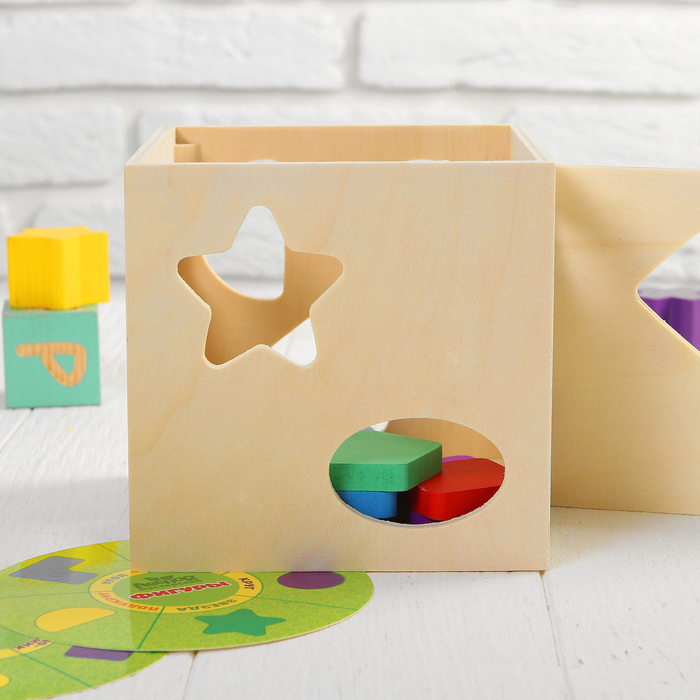 Сортер-бизикуб деревянный "Фигуры" ( 10 деталей)