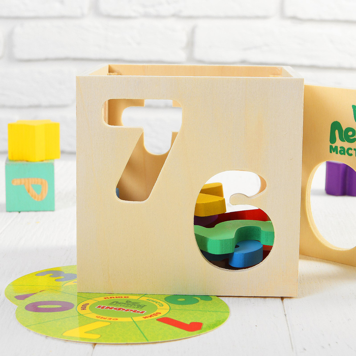 Сортер-бизикуб деревянный "Цифры" ( 10 деталей)