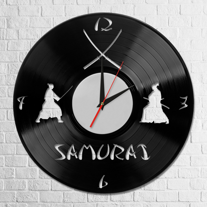 Часы из виниловой пластинки "Самурай"