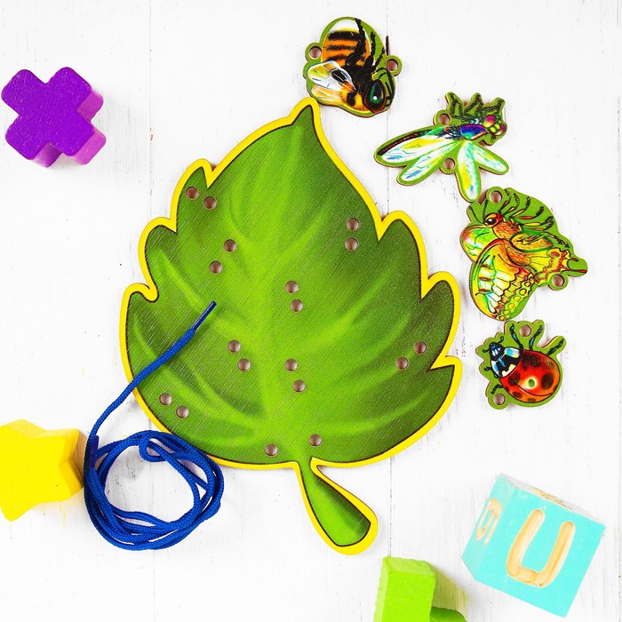 Шнуровка "Листочек с букашками"