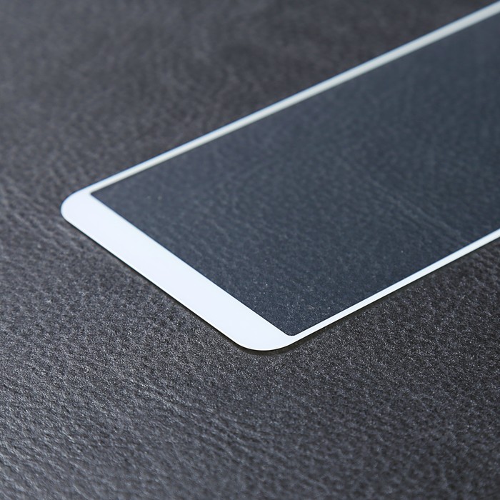 Стекло закаленное с цветной рамкой (fullscreen) для OPPO A83 DF oColor-02 (white)