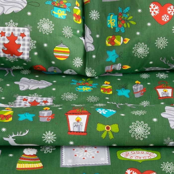 Постельное бельё 1,5 сп.Ла Марка Хоум рис. Рождество зеленый 147х210, 150х210, 70х70 2 шт. бязь 100 г/м, хл 100%
