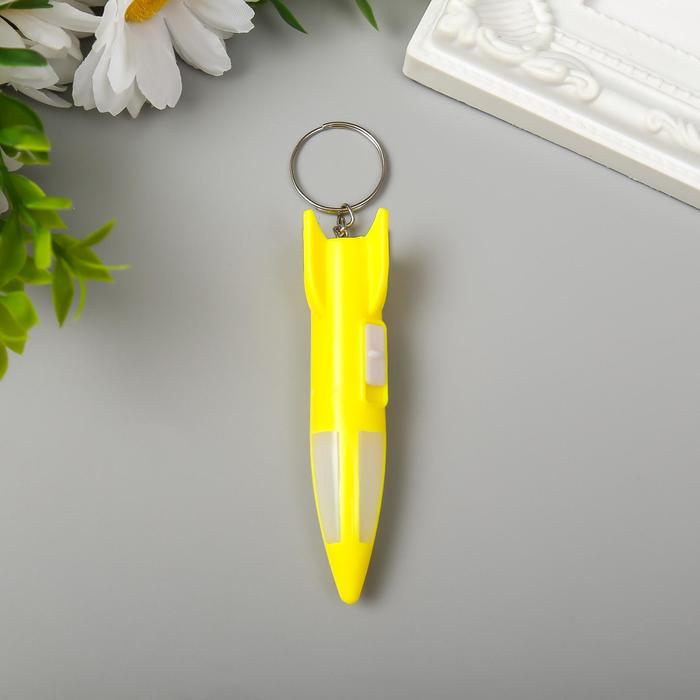 Фонарик свет на кольце "Ракета" мигает МИКС 8х2,2х2,2 см