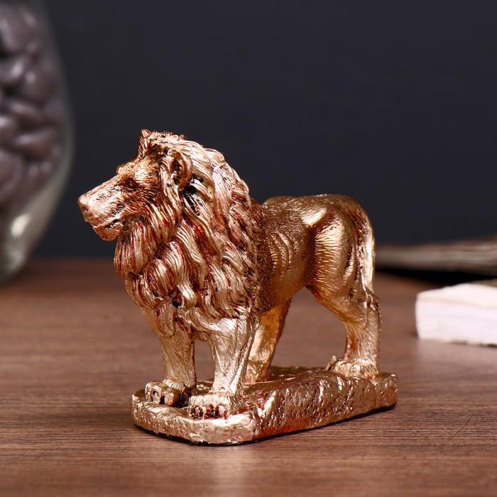 Сувенир полистоун "Золотой лев" 8х10х4,5 см