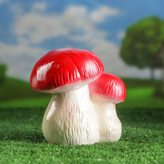 Садовая фигура "Мухомор двойной ", средний