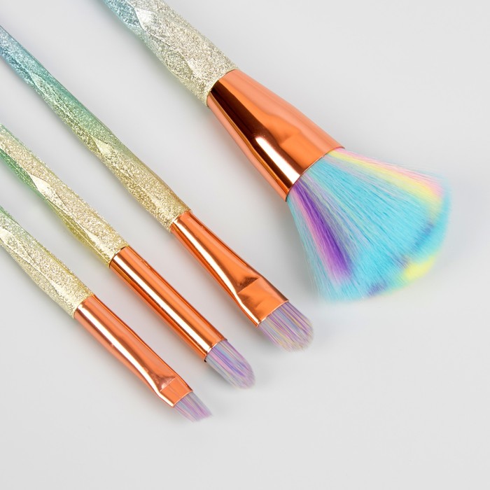 Набор кистей "Искрящийся кристалл", 4 предмета, 19см