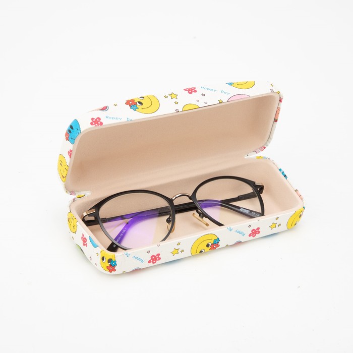 Футляр для очков "Смайлик", 1 отдел, цвет белый