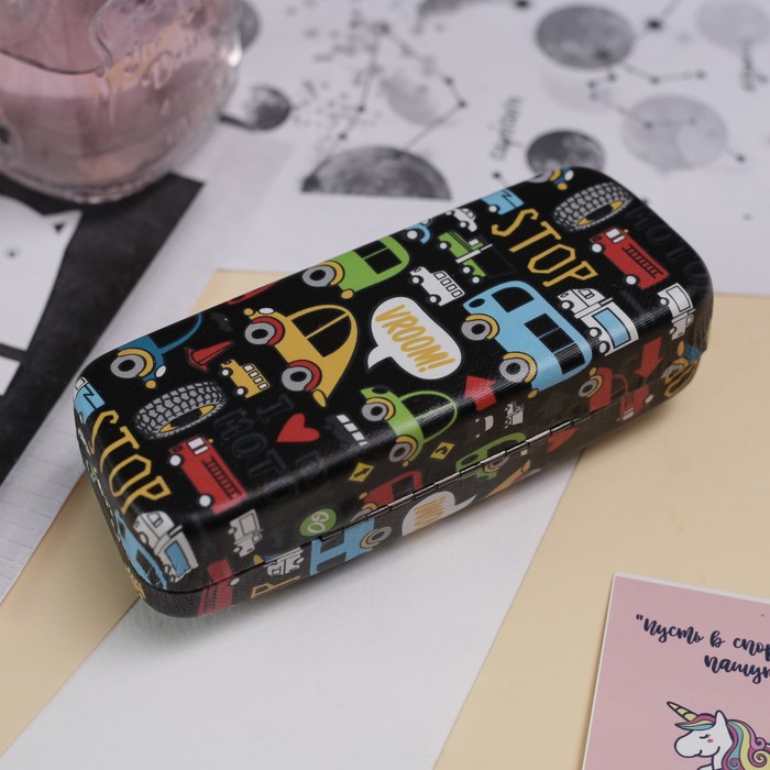 Футляр для очков "Тачки", 1 отдел, цвет чёрный