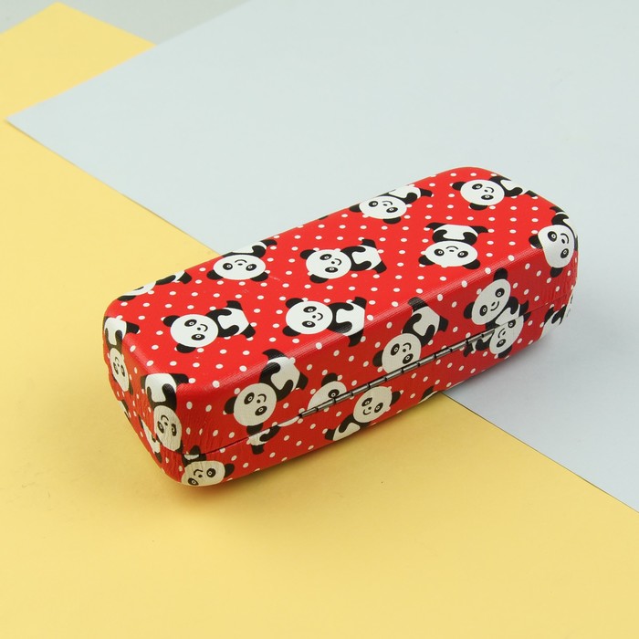 Футляр для очков "Панда", 1 отдел, цвет красный