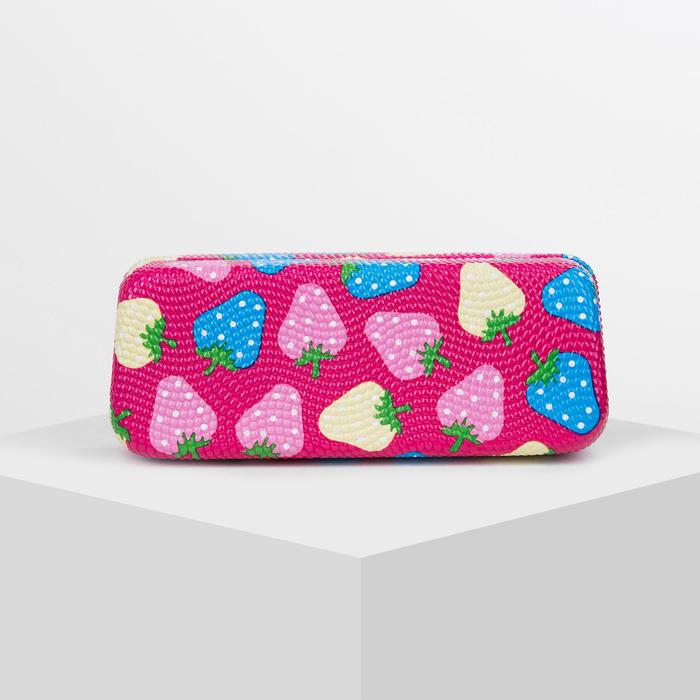 Футляр для очков "Клубничка", отдел, цвет малиновый