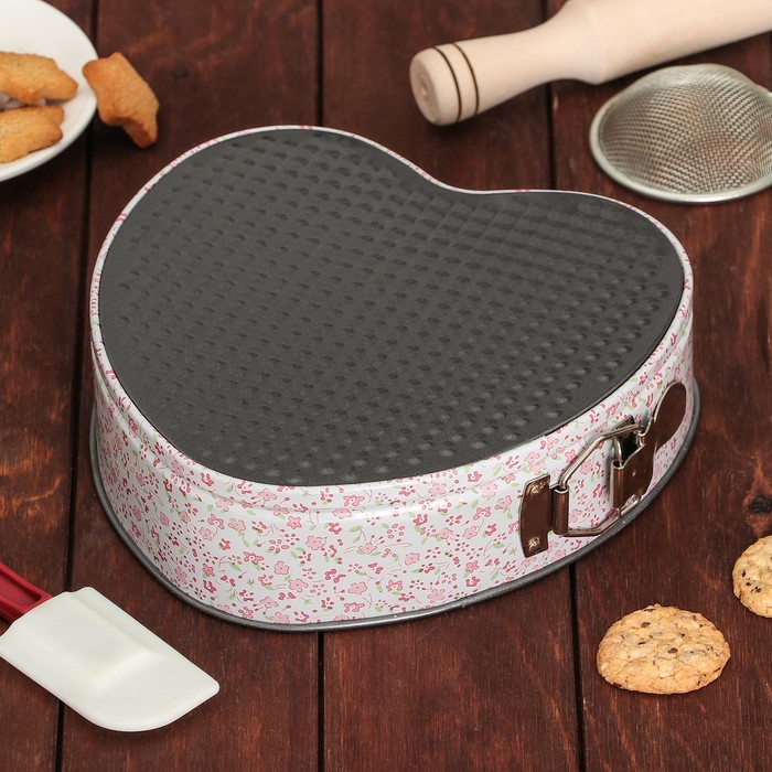 Набор форм для выпечки разъемных "Пастораль", 3 шт: 26/23/18х6,5 см, с антипригарным покрытием