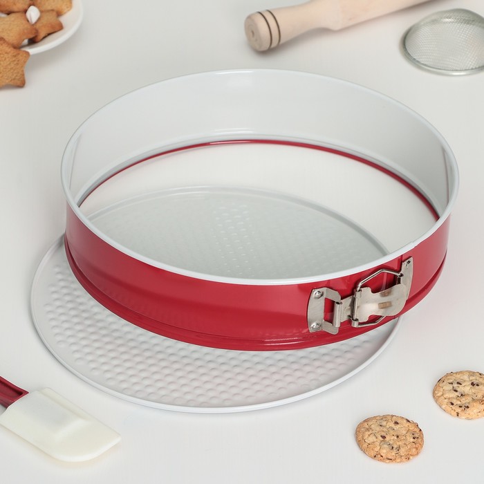 Набор форм для выпечки разъемных "Флёри. Круг", с керамическим покрытием, 3 шт: 28/26/24 см, цвет красный