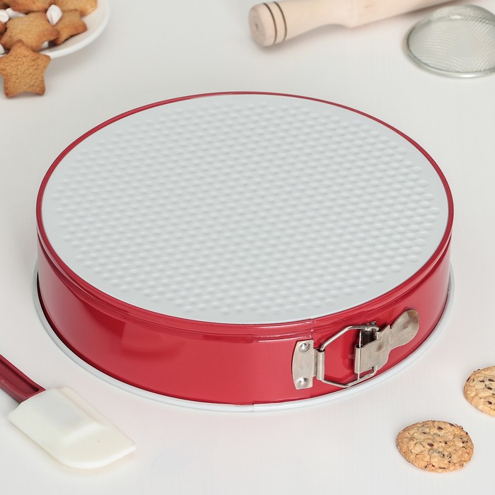 Набор форм для выпечки разъемных "Флёри. Круг", с керамическим покрытием, 3 шт: 28/26/24 см, цвет красный