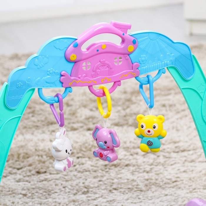 Игровой развивающий центр-турник с погремушками «Малыши-зверята»